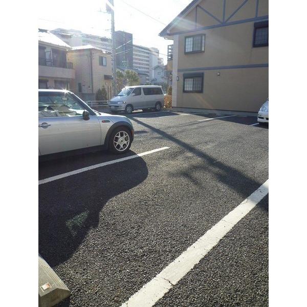ティエラⅡ（0102） 駐車場