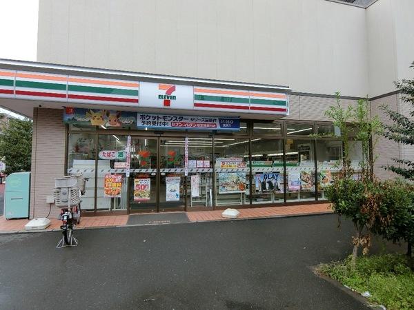 セブンイレブン板橋東新町若木通り店：59m