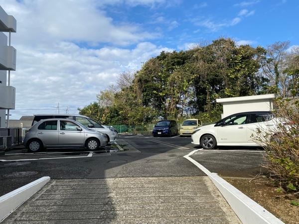 第２メイプルハイツ（0402） 駐車場