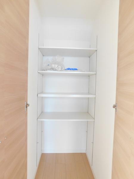 フォンティーヌ（0102） 収納