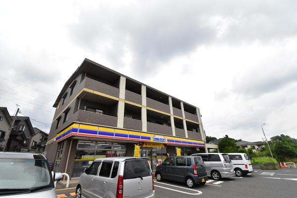 セブンイレブン千葉仁戸名店：738m