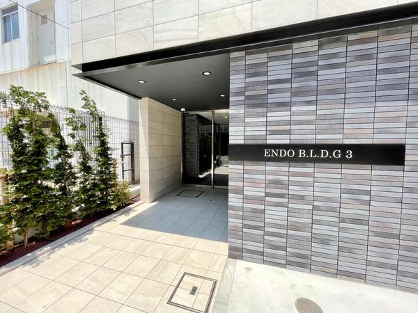 ＥＮＤＯ　Ｂ．Ｌ．Ｄ．Ｇ　３（0306） エントランス
