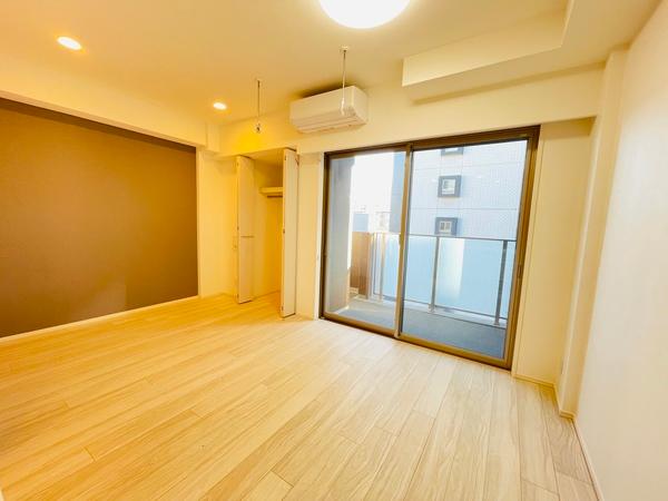 プレール・ドゥーク横濱山下町（0403） リビング