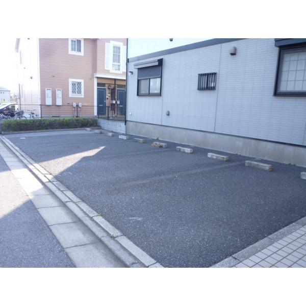 プリムヴェール（0205） 駐車場