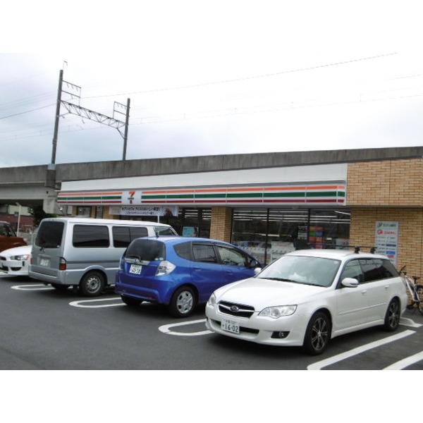 セブンイレブン千葉小金沢坂下店：228m