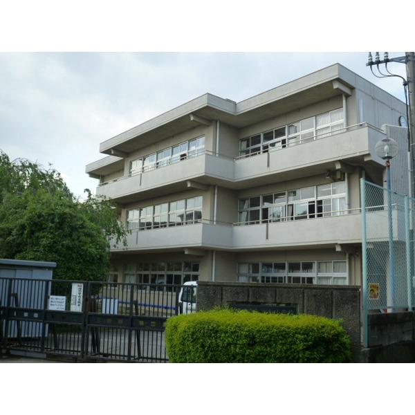 四街道市立四和小学校：375m