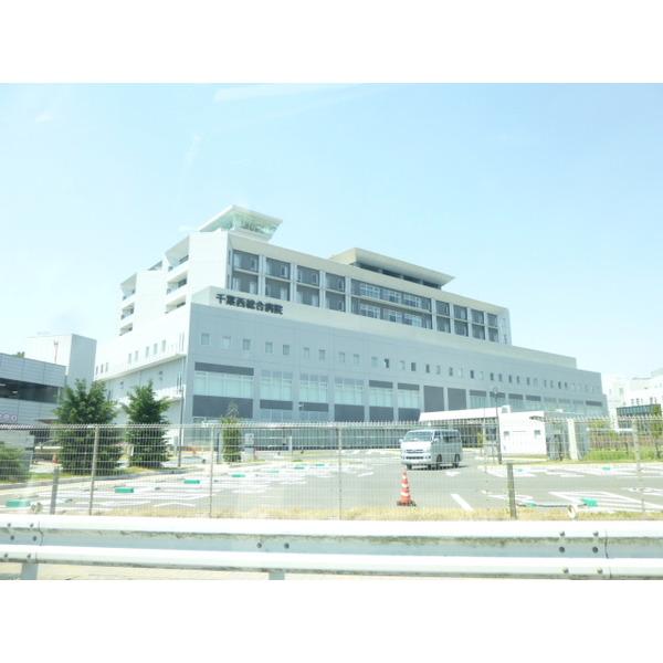 松戸市立図書館八柱分館：803m