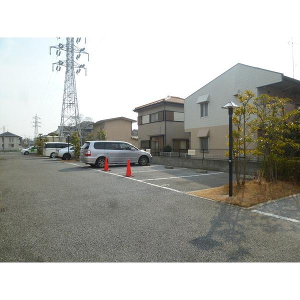 プリムヴェール（0202） 駐車場
