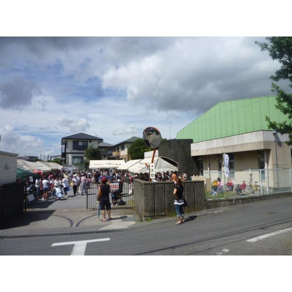 四街道市立四和小学校：493m