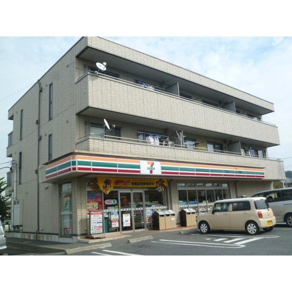 セブンイレブン成田御所の内店：305m