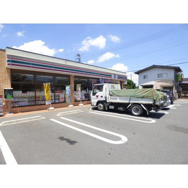 セブンイレブン成田西三里塚店：444m