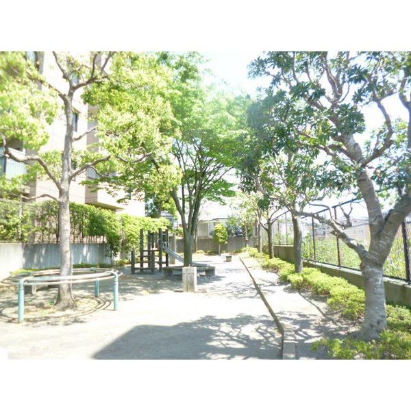 公津公園：1126m