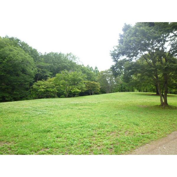 泉谷公園：850m