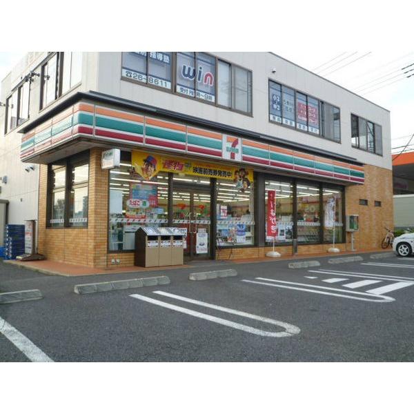 セブンイレブン成田公津の杜4丁目店：486m