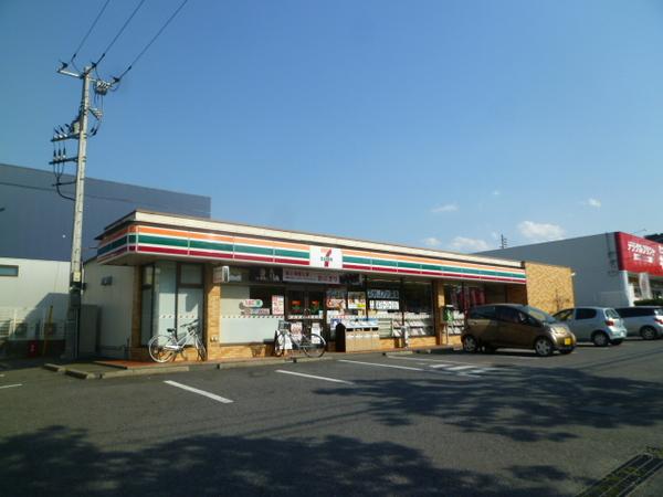 セブンイレブン成田美郷台店：403m