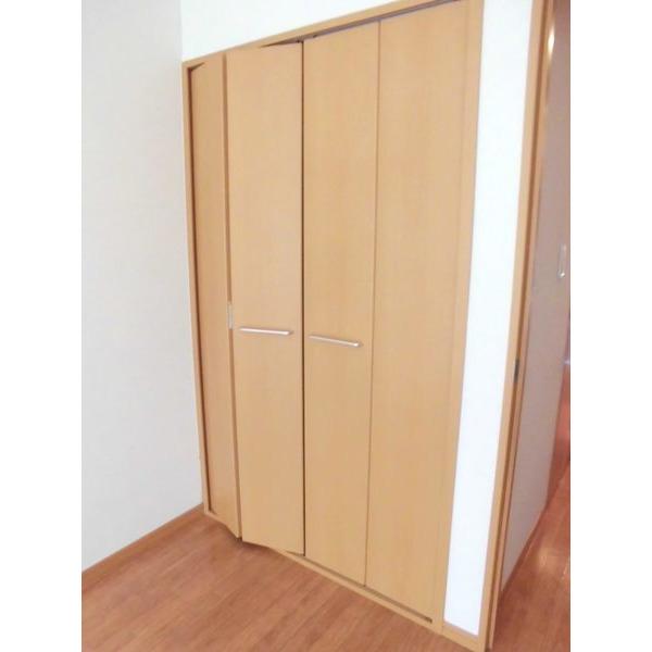 ミラクルプラネット（0105） 収納