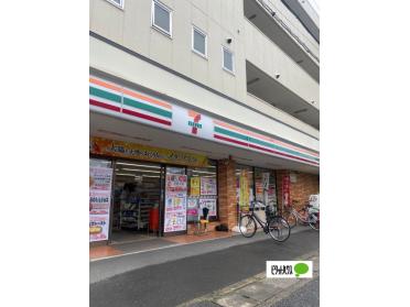 セブンイレブン市川塩焼店：176m