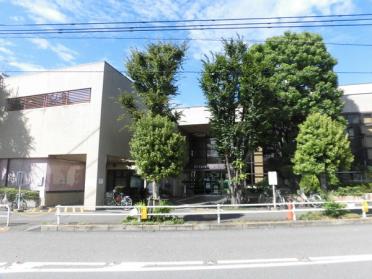 国分寺市立本多図書館：591m