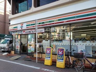 セブンイレブン大田区下丸子4丁目店：121m