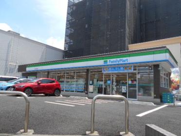 ファミリーマート我孫子駅北口店：148m