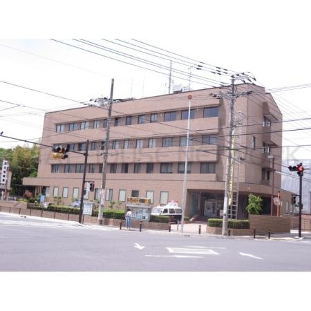 麻生警察署：477m