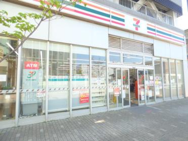 サンクス江戸川篠崎町8丁目店：113m