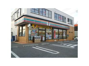 セブンイレブン成田公津の杜4丁目店：560m