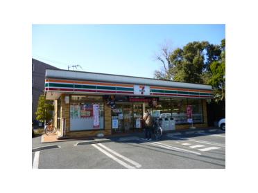 セブンイレブン江戸川篠崎5丁目店：116m