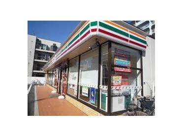 セブンイレブン板橋前野町1丁目店：131m