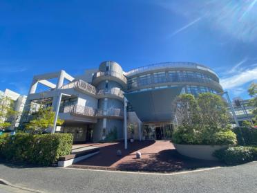 習志野市立谷津図書館：1005m