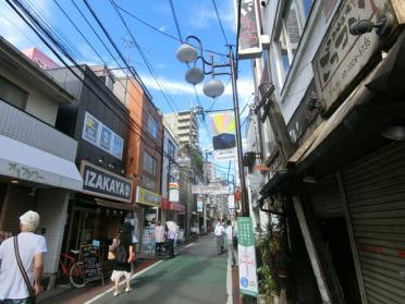 下高井戸商店街：400m