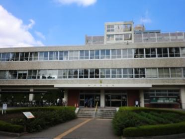 松戸市立新松戸南中学校：445m