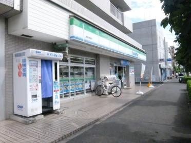 ファミリーマートさいたま根岸五丁目店