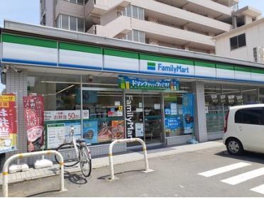 ファミリーマート浦安北栄店：360m