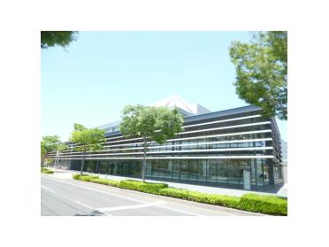 成田市立図書館公津の杜分館：672m