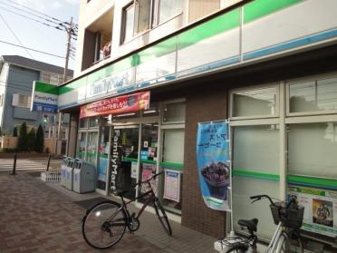 ファミリーマート幕張本郷七丁目店：601m