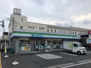 ファミリーマート市川新田店：334m