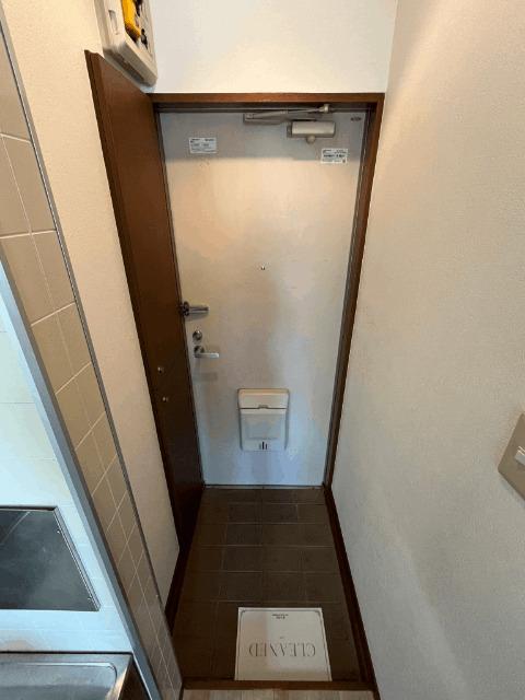 ラプラージュ（0205） 玄関
