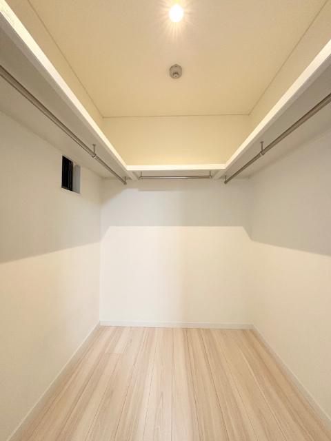 Ｊ−ＢＲＥＥＺＥ（0203） 収納