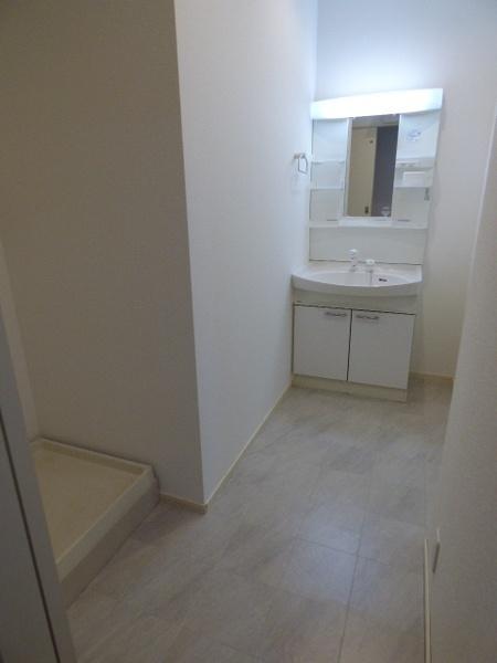ＮｏｒｔｈｅｒｎＣｏｕｒｔ（0102） 洗面