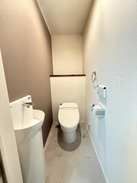 ｖｉｅｗ　ｃｏｕｒｔ　六喜（0201） トイレ