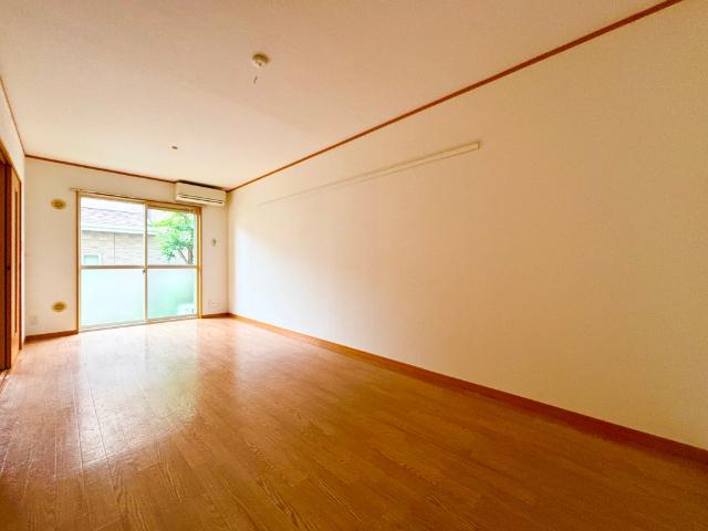 ビナ　ティエラＢ棟（0102） 部屋画像