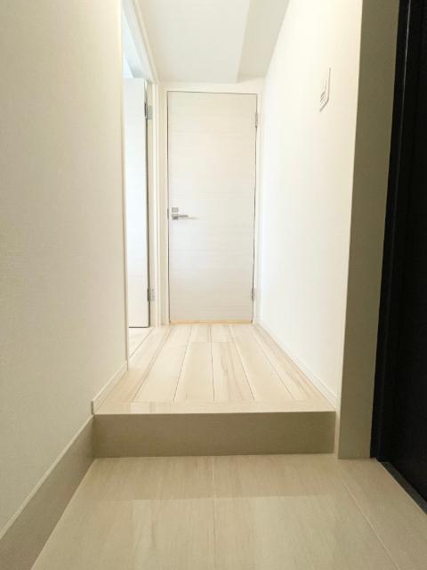 Ｍ　Ｌａｖｉｔａ　ＭｉｎａｍｉＡｚａｂｕ（0202） 玄関