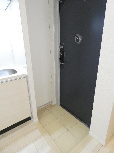 ハナモパレス代々木（0501） 玄関