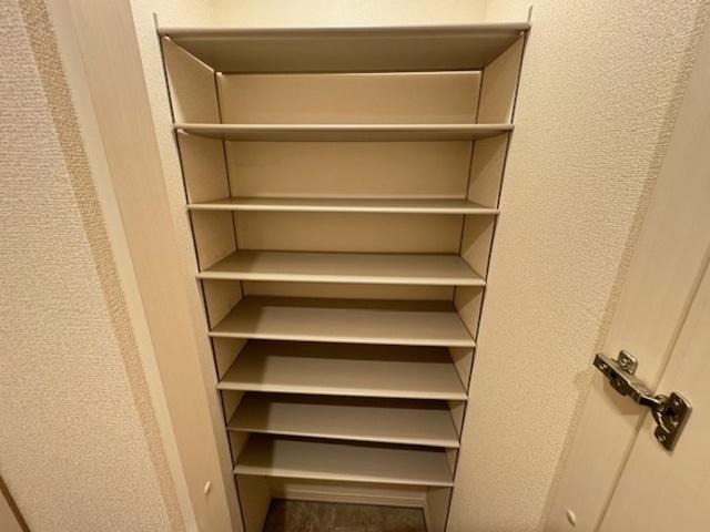 ﾛｲｼﾞｪﾝﾄﾊﾟｰｸｽ ﾚｲｸﾀｳﾝ Ⅱ　Ｍ（308） 部屋画像