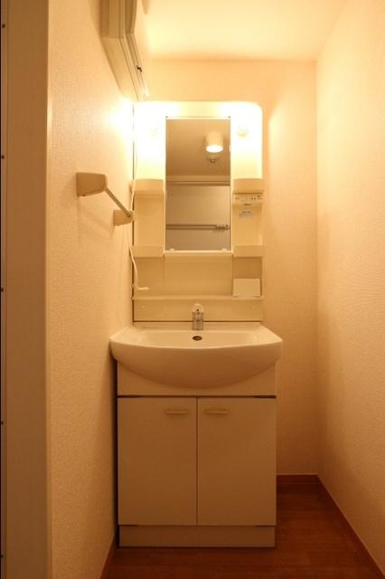 セレニティーホームズ　Ｂ（305） 部屋画像