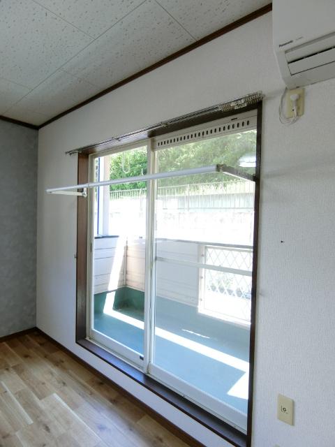 カーサ中山Ｂ（0101） 室内