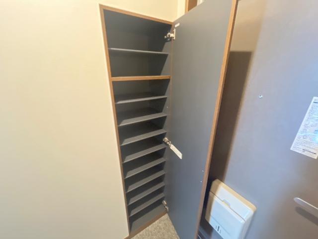 大石ビル 部屋画像