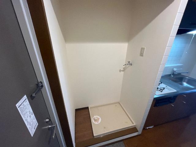 大石ビル 部屋画像