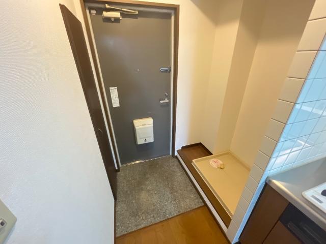 大石ビル 玄関